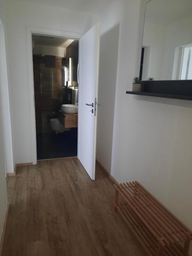 Apartmaji Melipu 1 Izola Eksteriør billede